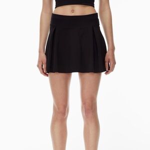 Aritzia TNA Black Bounce Skirt